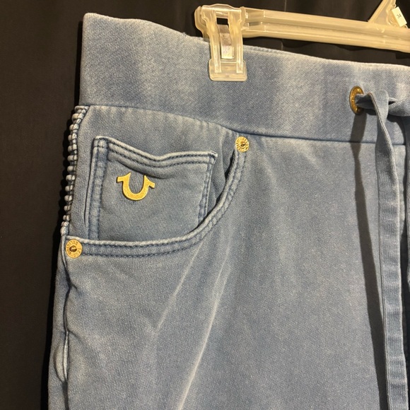 True Religion Light Blue Shorts with Signature Stitching size L Stretch - Picture 2 of 7